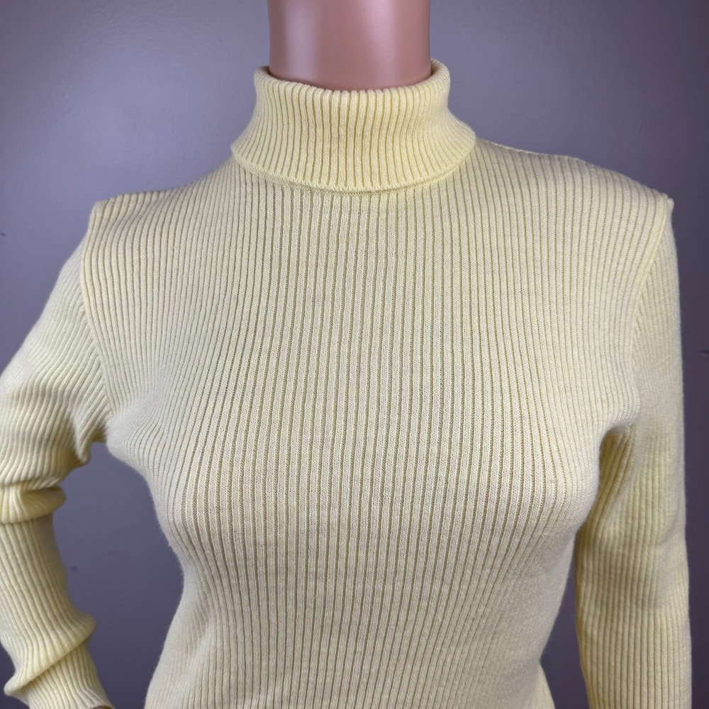 VTG 70s Korean Ribbed Womens Yellow Turtleneck Sweater Zip Acrylic Knit XS/S - Picture 5 of 13